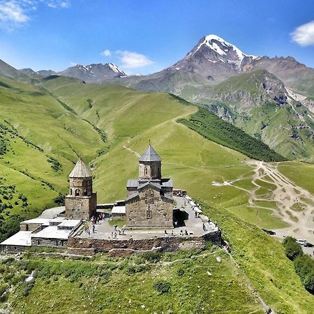 Ineza'S Guest House Kazbegi Dış mekan fotoğraf