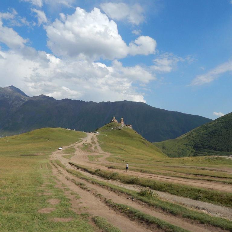 Ineza'S Guest House Kazbegi Dış mekan fotoğraf